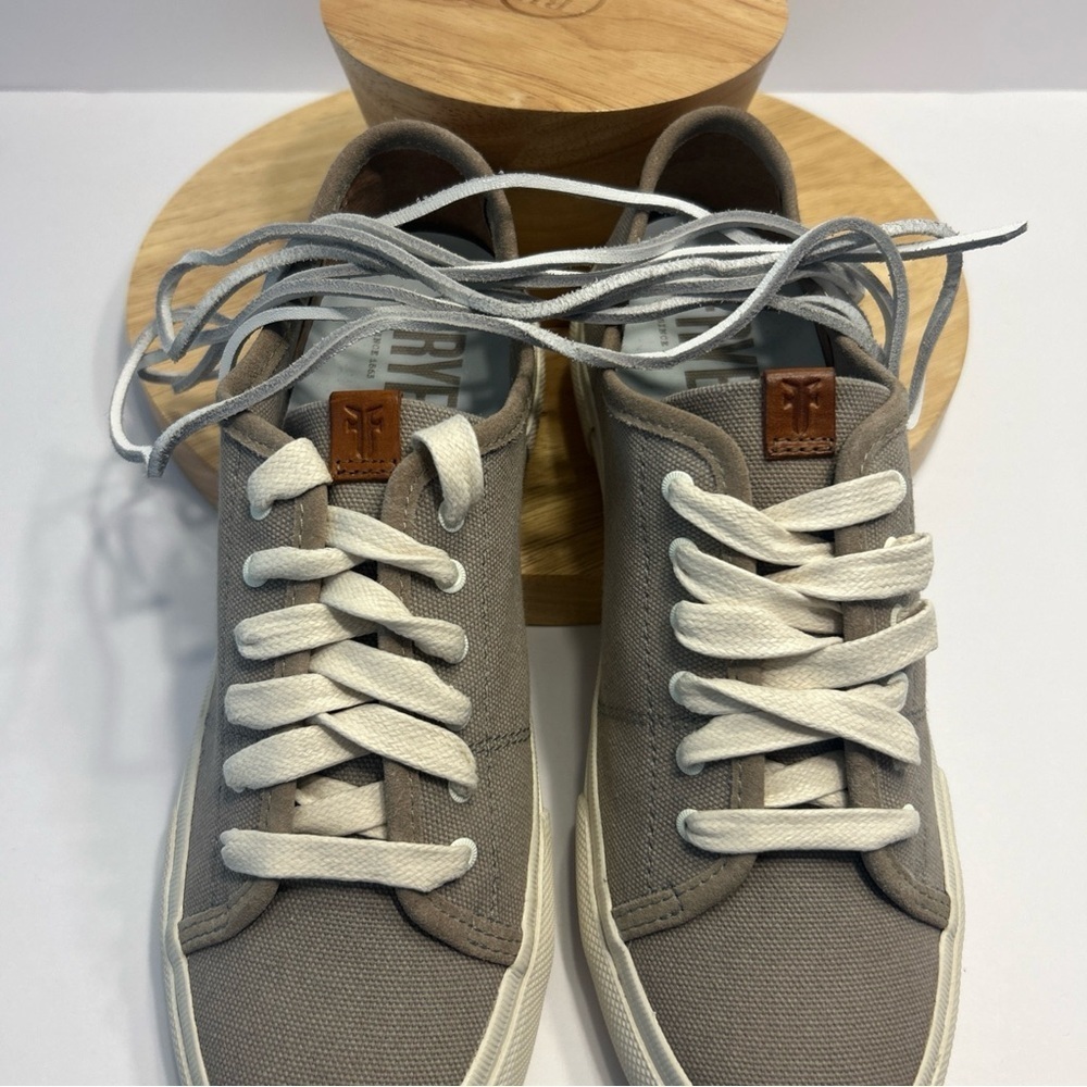 FRYE Men's US 9M Gia Canvas Low Top Sneaker in Grey Lace Up Shoe - Picture 6 of 8